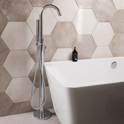 NRG Free Standing Bath Shower Mixer Tap Floor Standing Bathroom Filler Kit Chrome 6 NRG Free Standing Bath Shower Mixer Tap Floor Standing Bathroom Filler Kit Chrome - Image 4